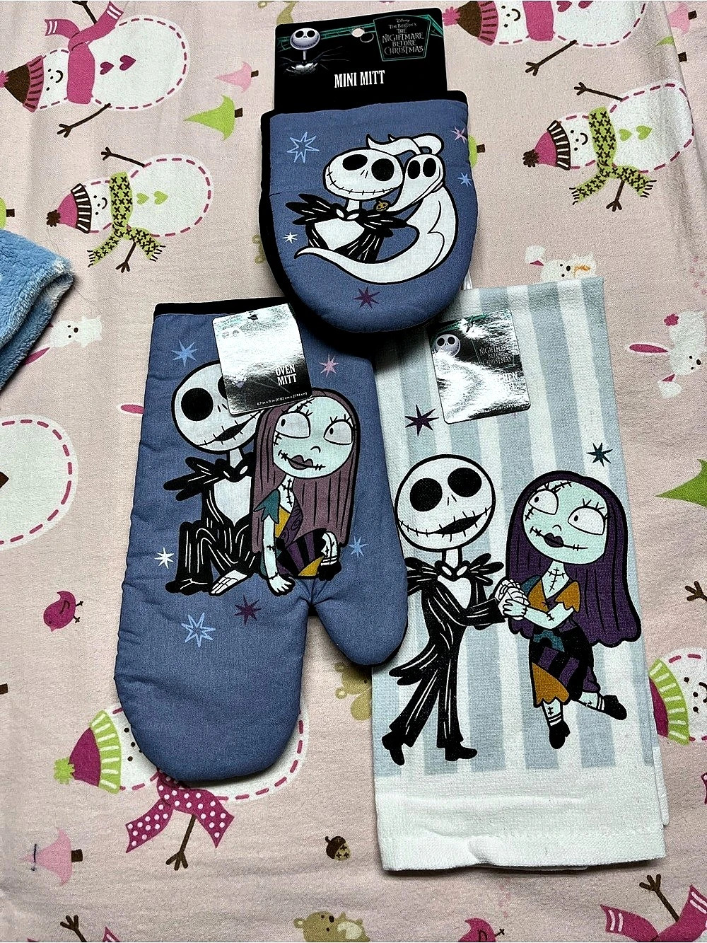Disney The Nightmare Before Christmas Jack and Sally Kitchen Linens Set NWT